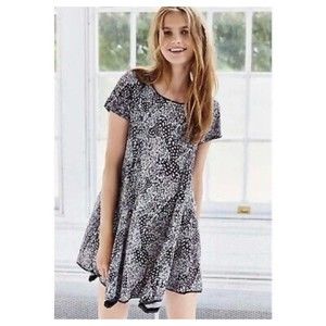 Silence & Noise‎ Witchy Dress Raw Edge Gray & Black Swing Urban Outfitter…